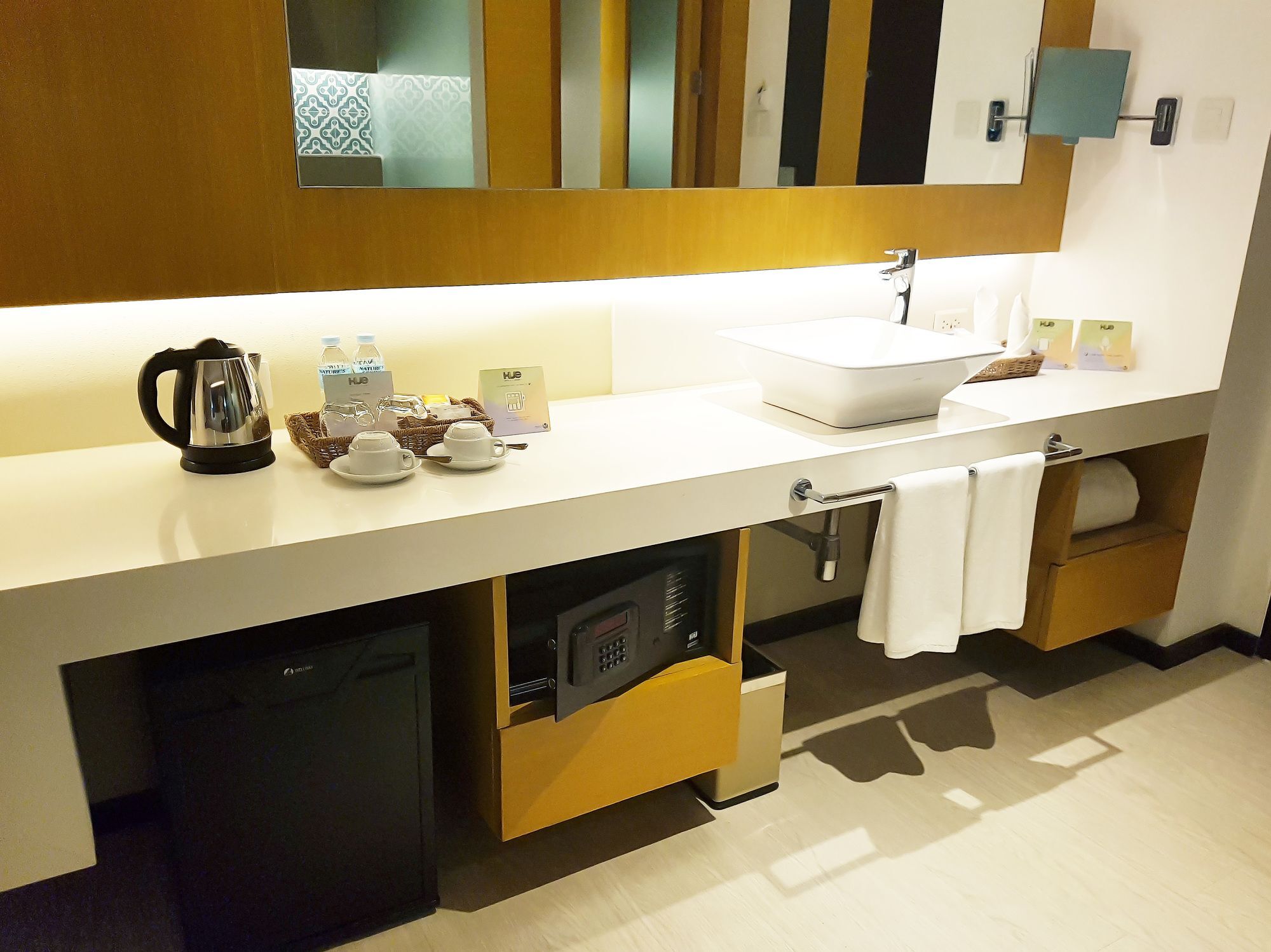 Hue Hotels And Resorts Boracay Managed By Hii Manoc-Manoc Екстер'єр фото
