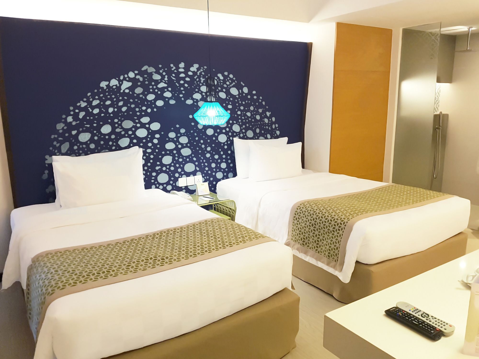 Hue Hotels And Resorts Boracay Managed By Hii Manoc-Manoc Екстер'єр фото